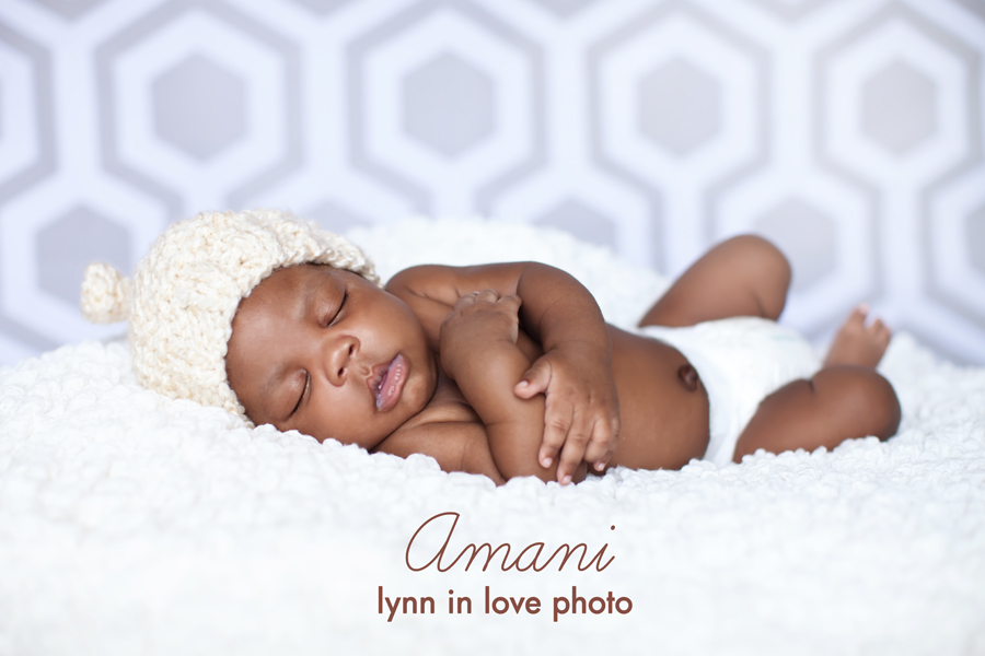Amani's newborn session in cream knit hat and drop it modern backdrop by Lynn in Love Photo, Dallas Newborn and Baby Photographer