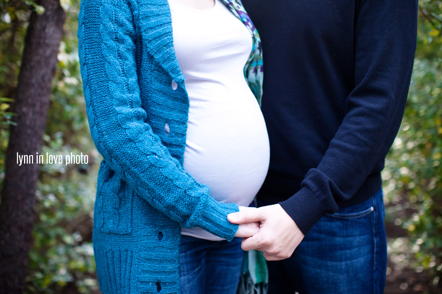 Lan_Maternity_Blog_017 Lan and Herman's romantic maternity session in Highland Park in turquoise blue cardigan and scarf by Lynn in Love Photo, Dallas Maternity Photographer