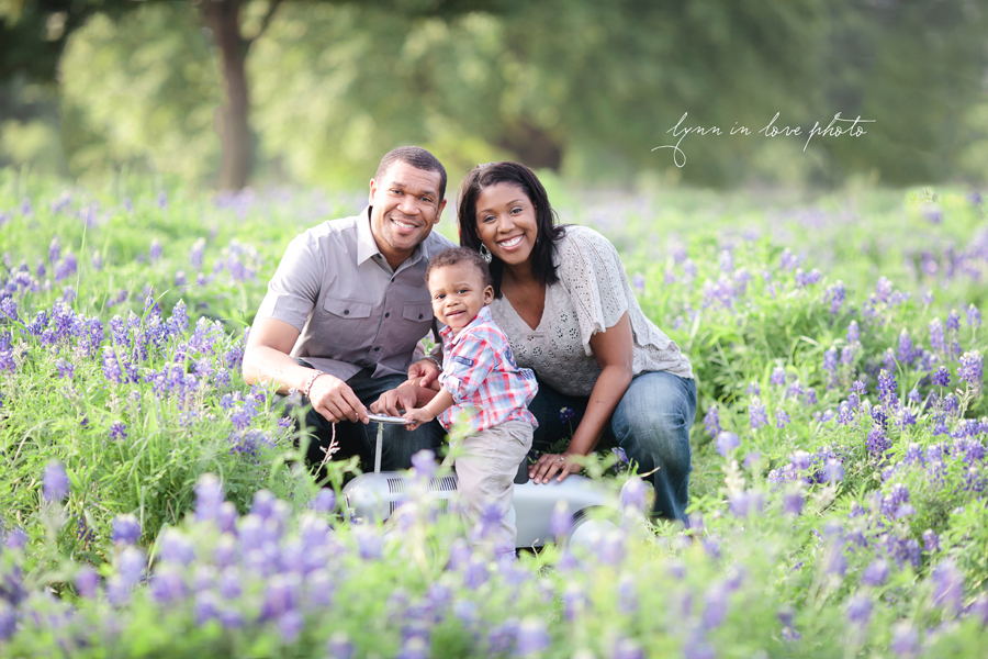 Beautiful African American family portraits in the bluebonnets by Lynn in Love Photo, Dallas and Houston Family Photographer