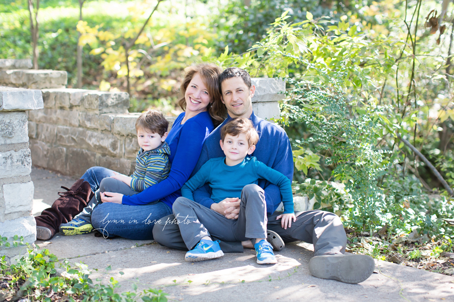 Cute family portraits in highland Park by Lynn in Love Photo, Dallas and Houston Family Photographer