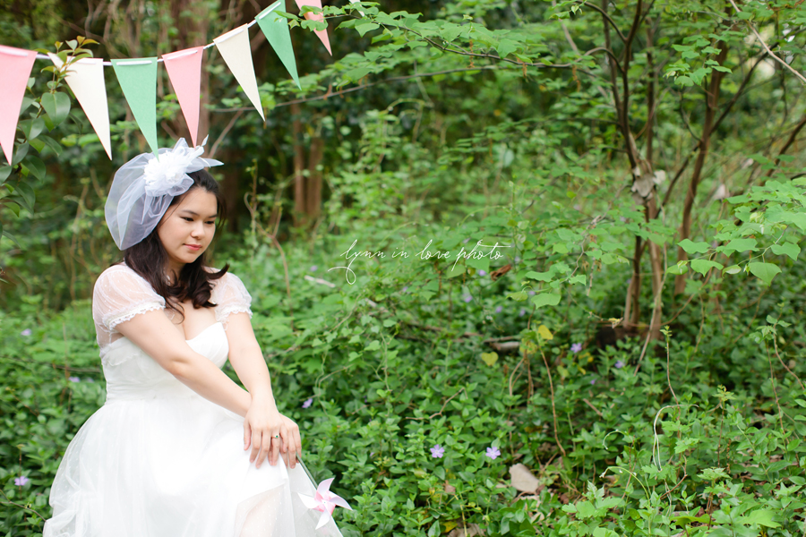 Vintage outdoor asian bridals with bunting by Lynn in Love Photo, Dallas and Houston Wedding Photographer
