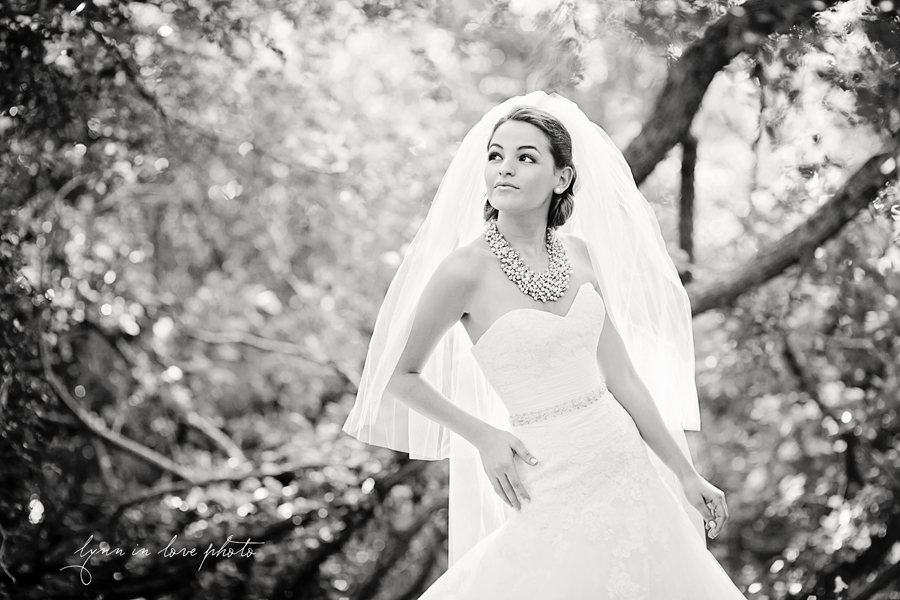 timeless editorial black and white bridal portraits by Lynn in Love Photo, Dallas and Houston Wedding Photographer