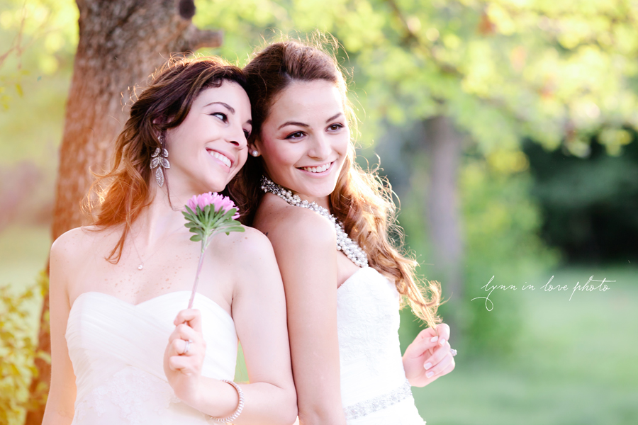 Sisters bridals by Lynn in Love Photo, Dallas and Houston Wedding Photographer