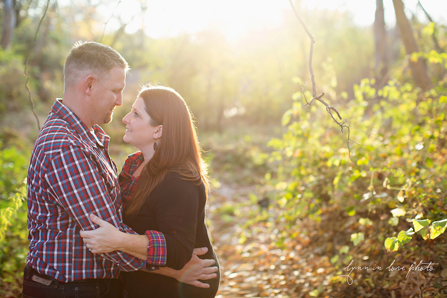 FAll Love shoot with beautiful yellow leaves by Lynn in Love Photo, Dallas Portrait Photographer